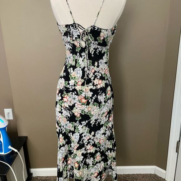 Vintage Rouge Floral Midi Dress - Picture 4 of 8